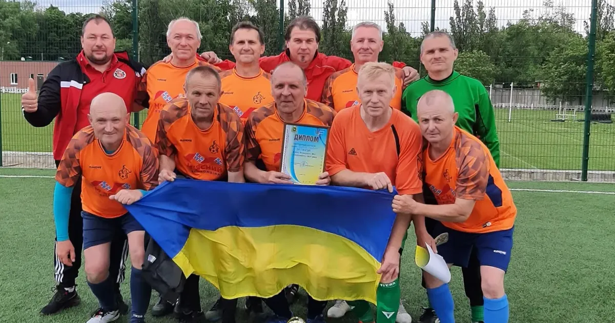 Головна світлина новини на сайті Gromada Group В Лозовій відбувся турнір з футболу серед ветеранів. Хто переміг на порталі Gromada Group